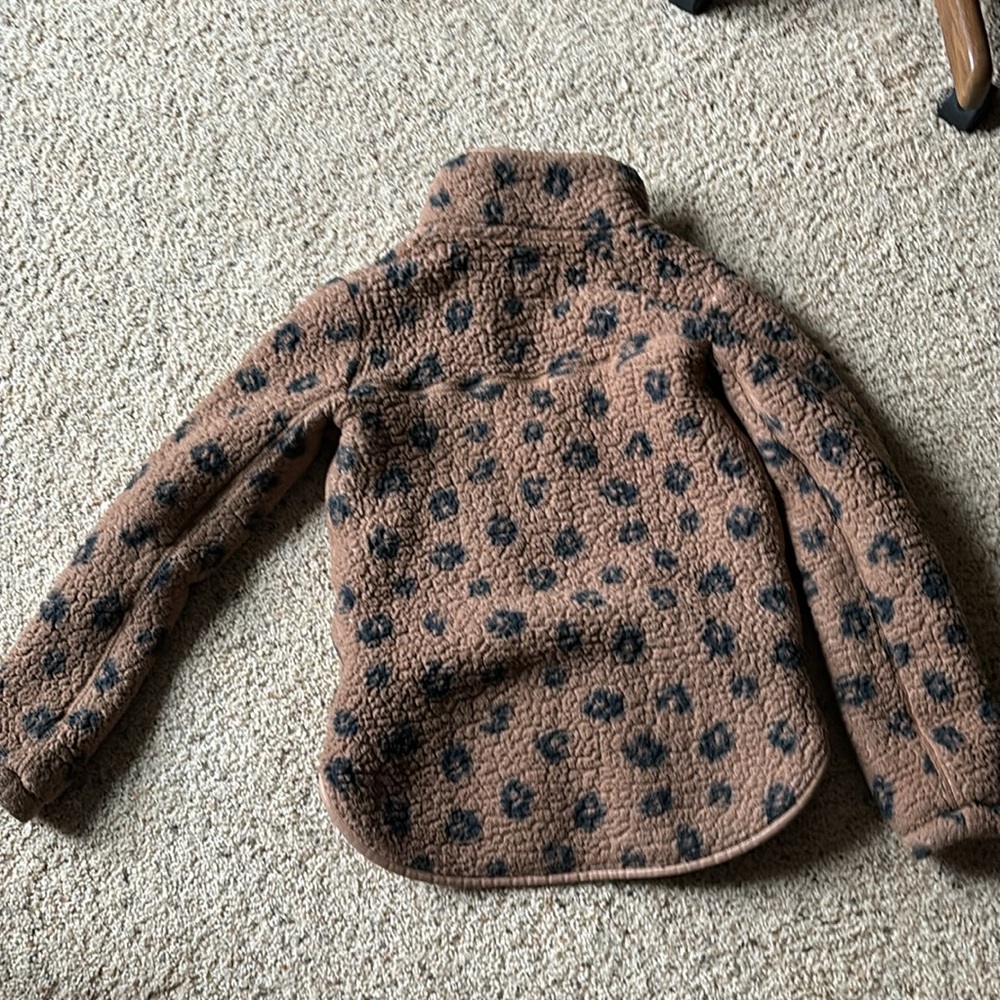A&F Fleece - Picture 7 of 7
